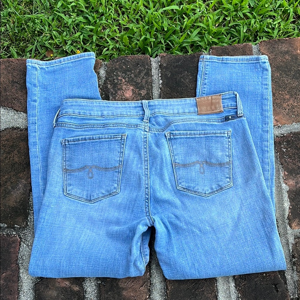 Lucky brand "Lolita Capri" blue jeans size 10